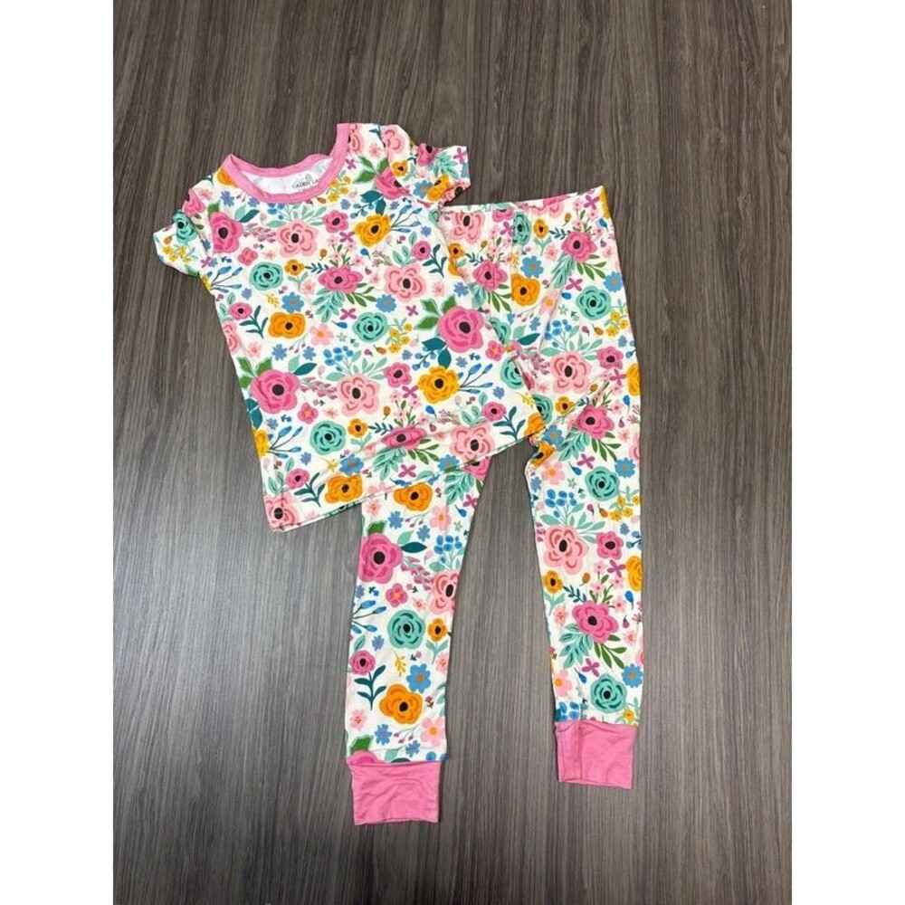 Caden Lane Floral Pajama Set Size 4T